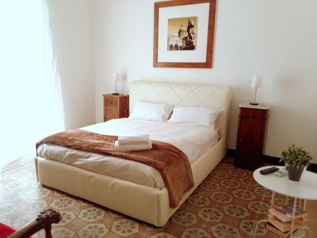Aragona Rooms Palermo Eksteriør bilde